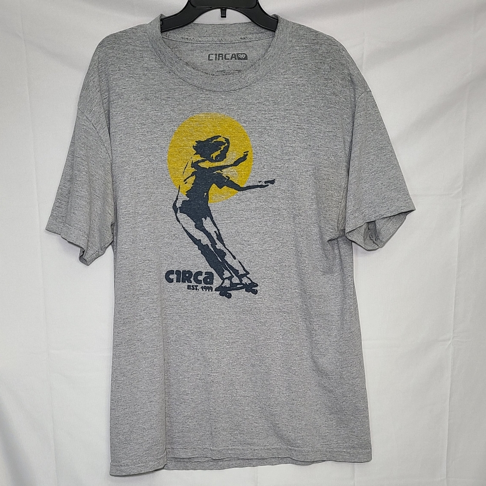 VINTAGE Circa Skate tee Size Large - Picture 1 of 5
